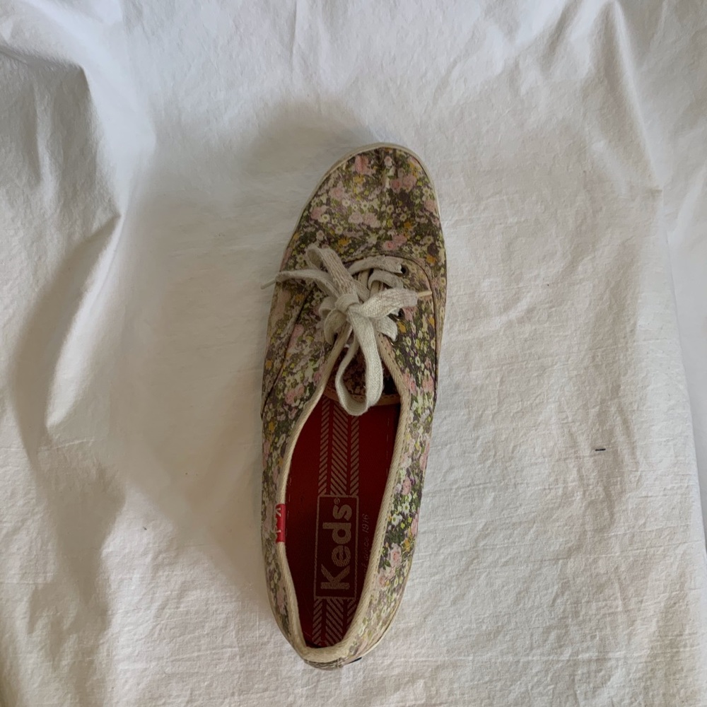 Floral Keds | Size 9 - Picture 6 of 11